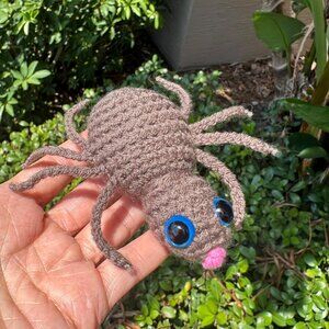 NEW Crochet Brown Halloween Spider Decoration , Fluffy Soft Brown Spider Toy